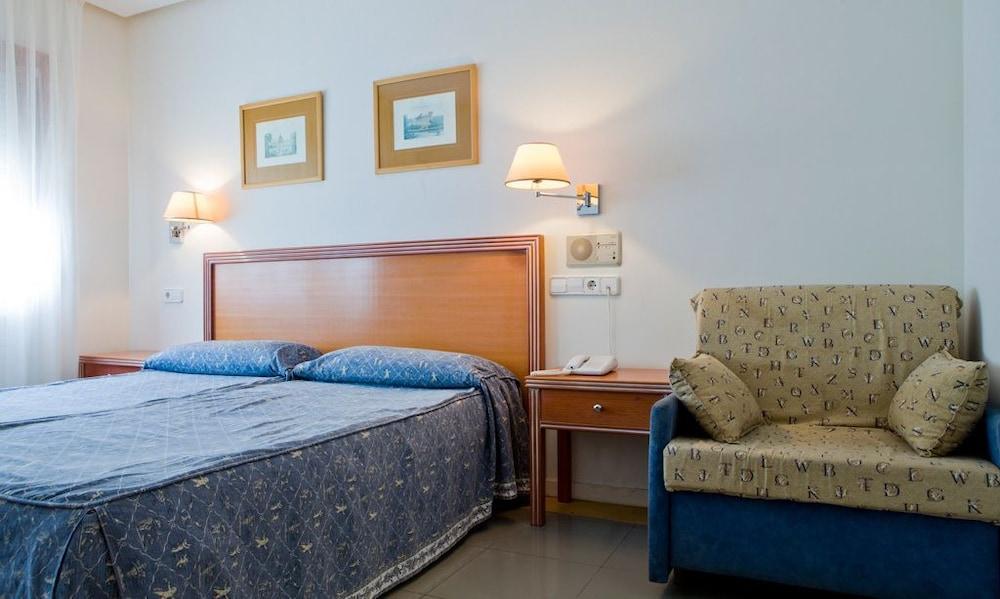 Apartamentos Los Arces Isla Plana Kültér fotó
