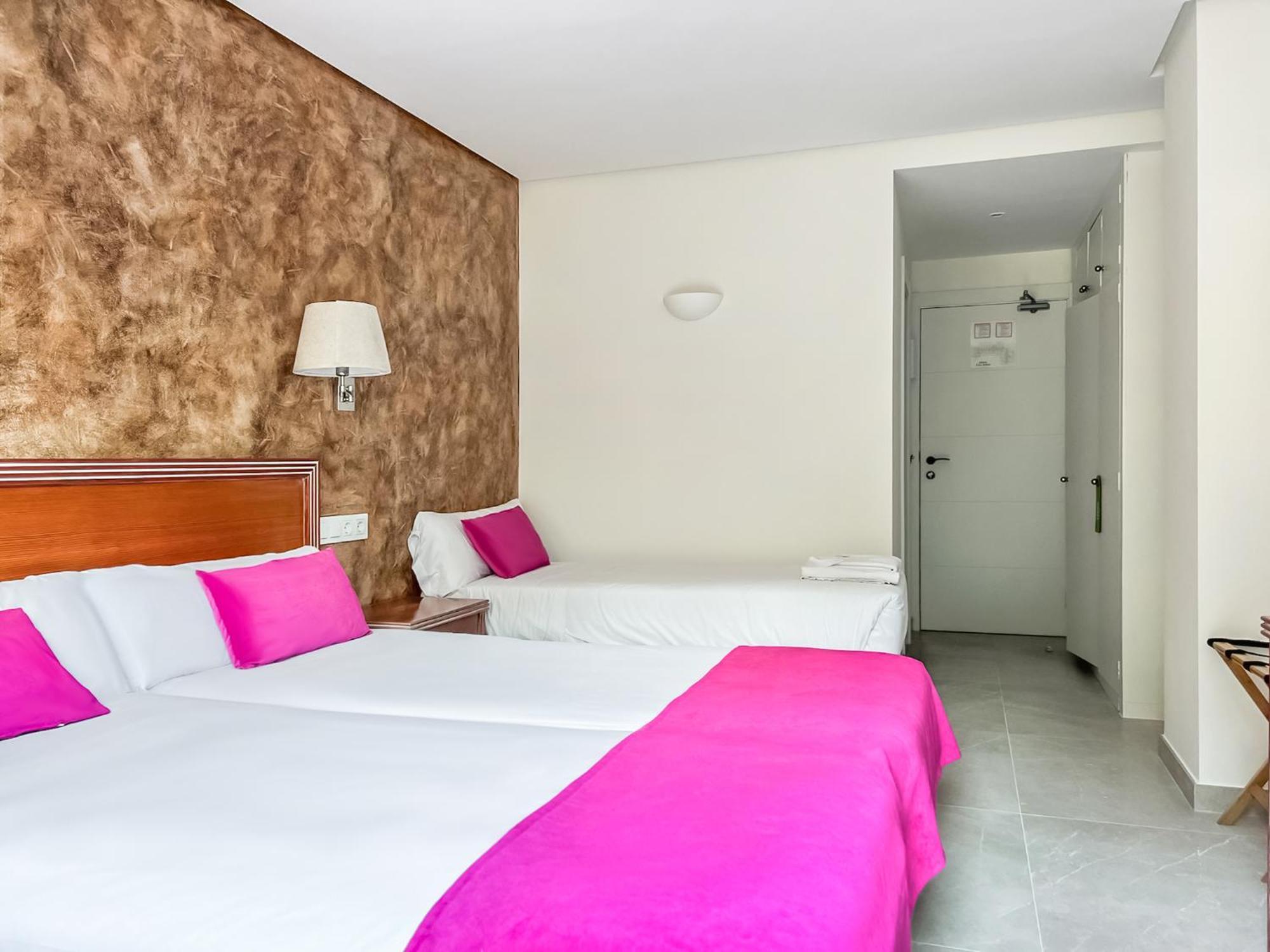 Apartamentos Los Arces Isla Plana Kültér fotó